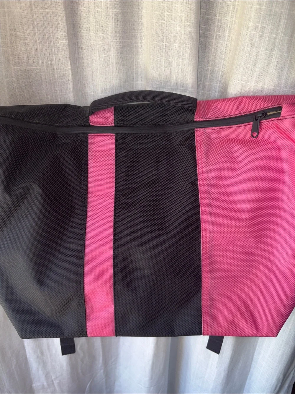 Timbuk2 Pink & Black Messenger Bag with Adjustable Strap